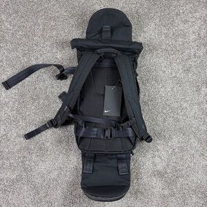 New Rare Nike Shuttle Backpack Bag Black Skater Skateboard Travel